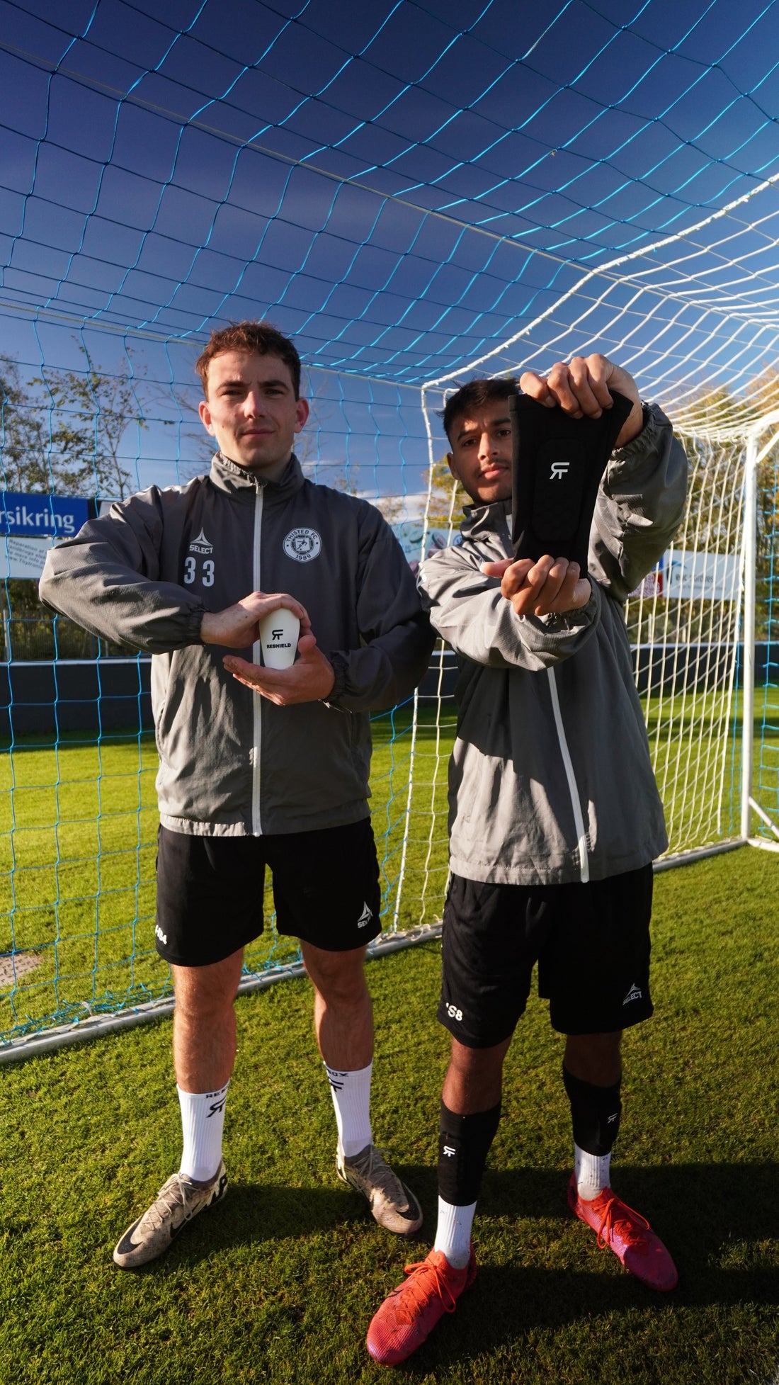 Hvordan skal benskinner sidde? - Få mest ud af dine mini benskinner