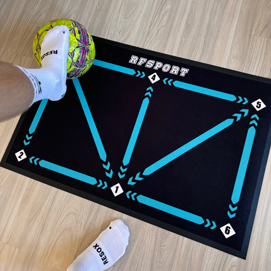 Fodbold træningsmåtte (inkl. 10 træningsvideoer)