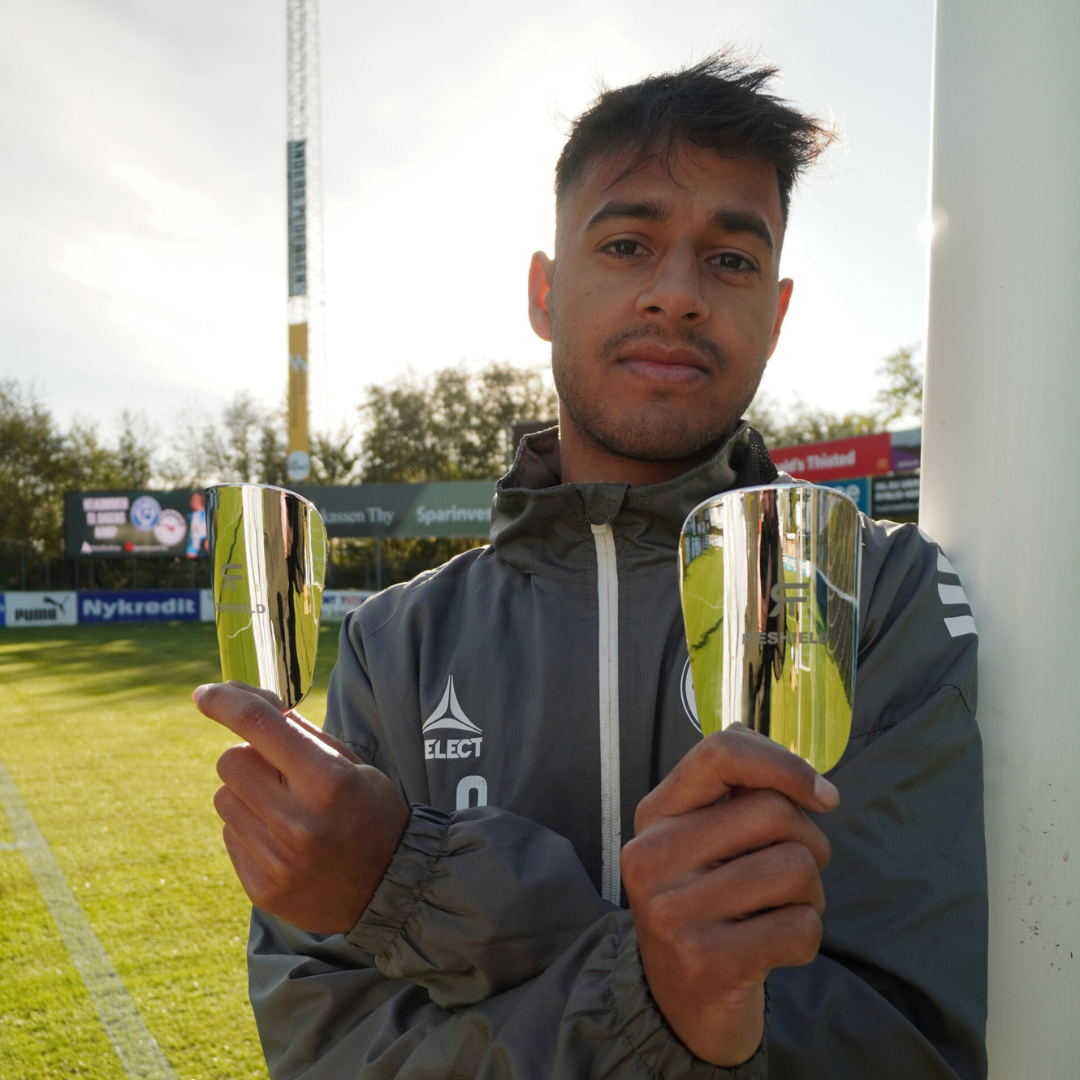 RESHIELD - Mini Benskinner Guld & Sølv (Limited Edition)